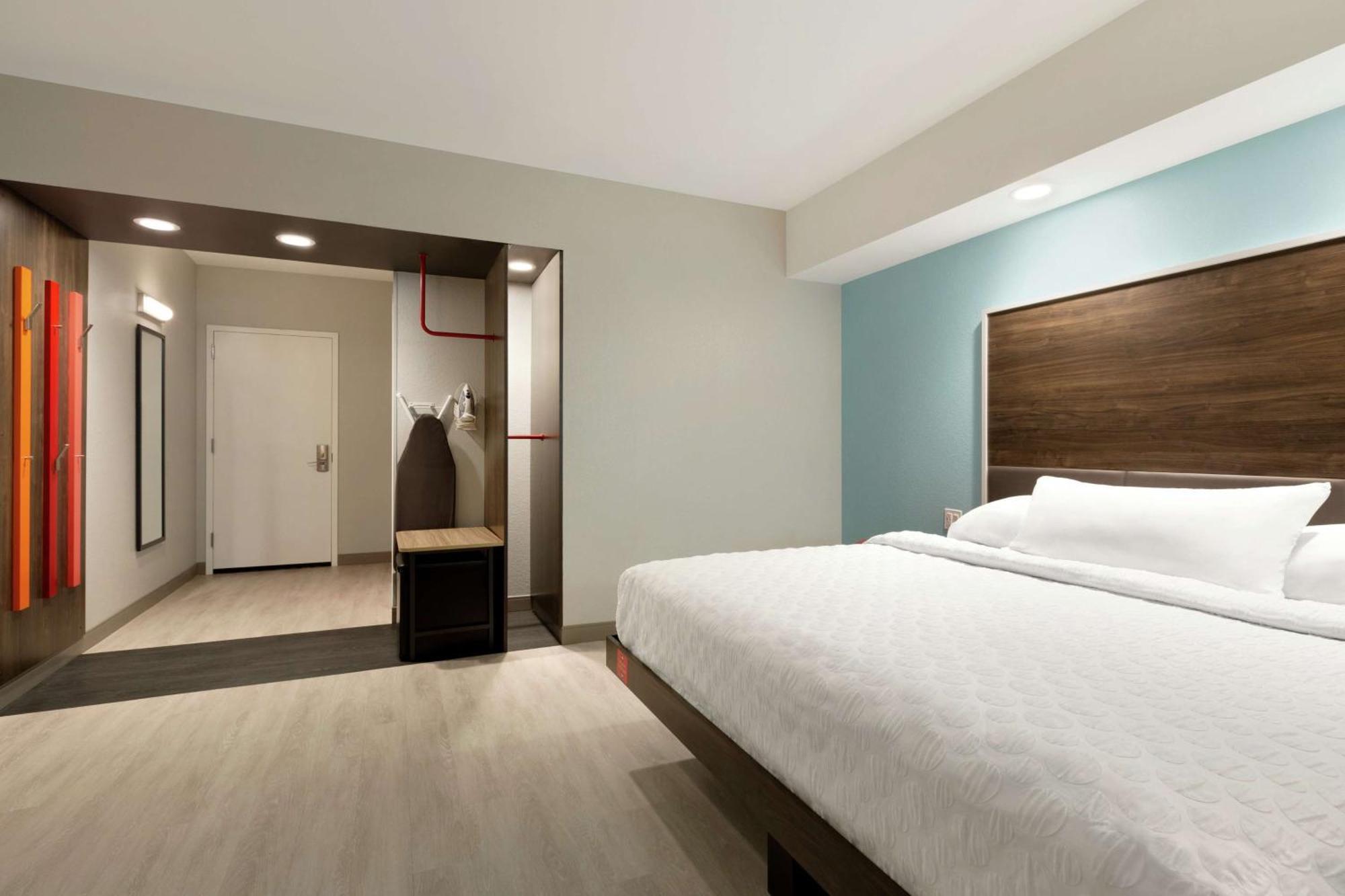 Tru By Hilton St. Charles St. Louis Hotel Saint Charles Bagian luar foto