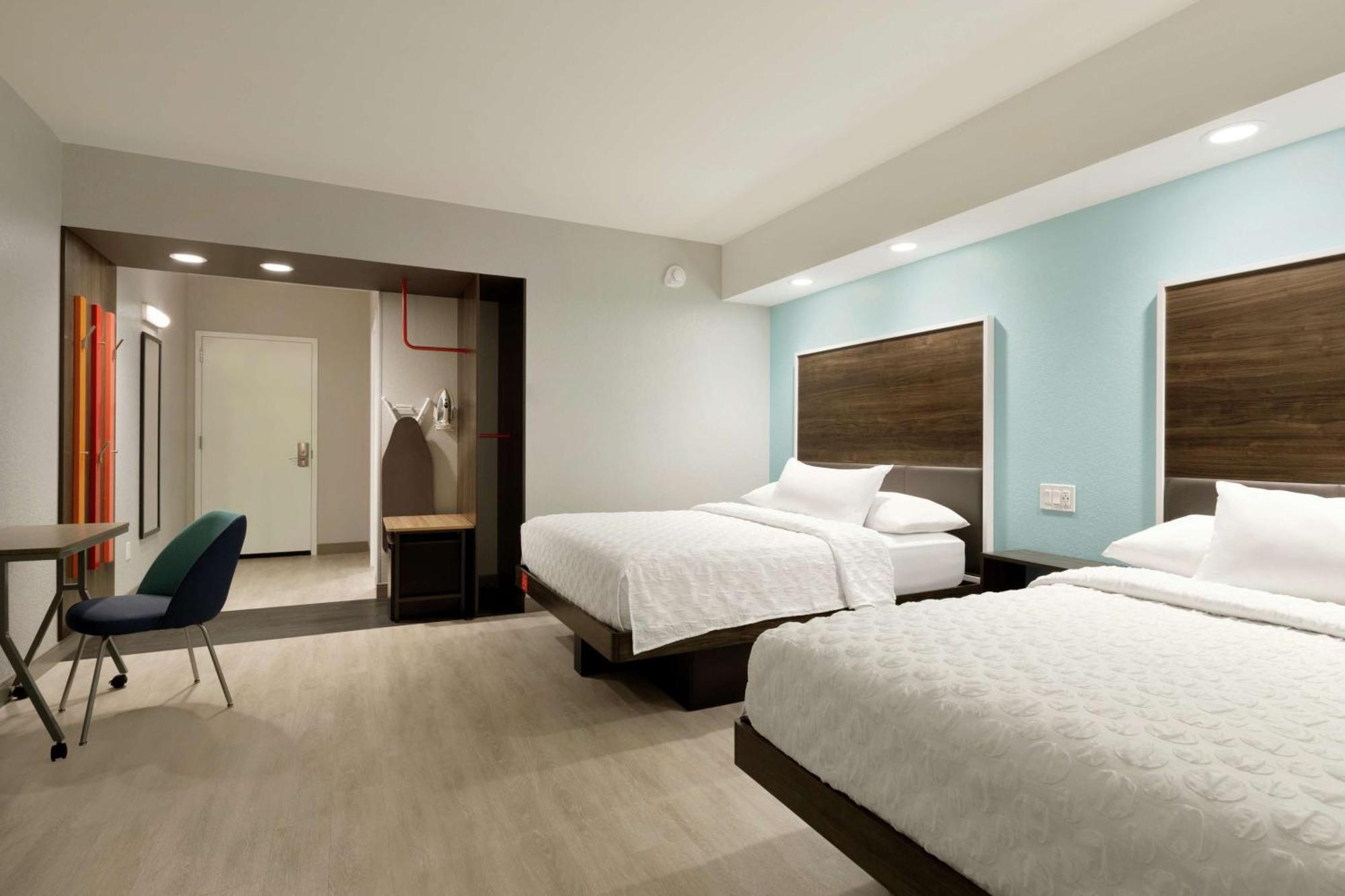 Tru By Hilton St. Charles St. Louis Hotel Saint Charles Bagian luar foto