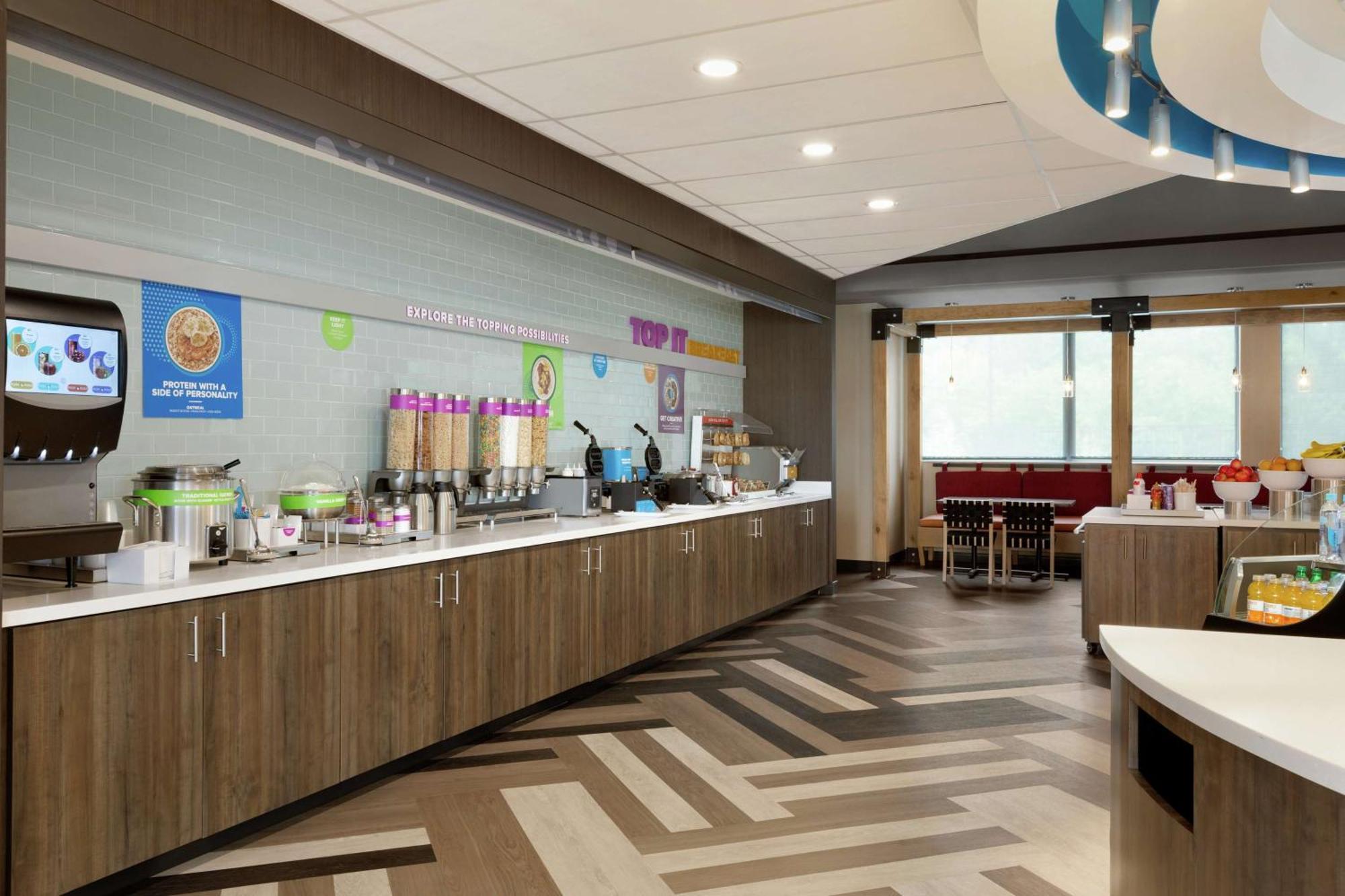Tru By Hilton St. Charles St. Louis Hotel Saint Charles Bagian luar foto