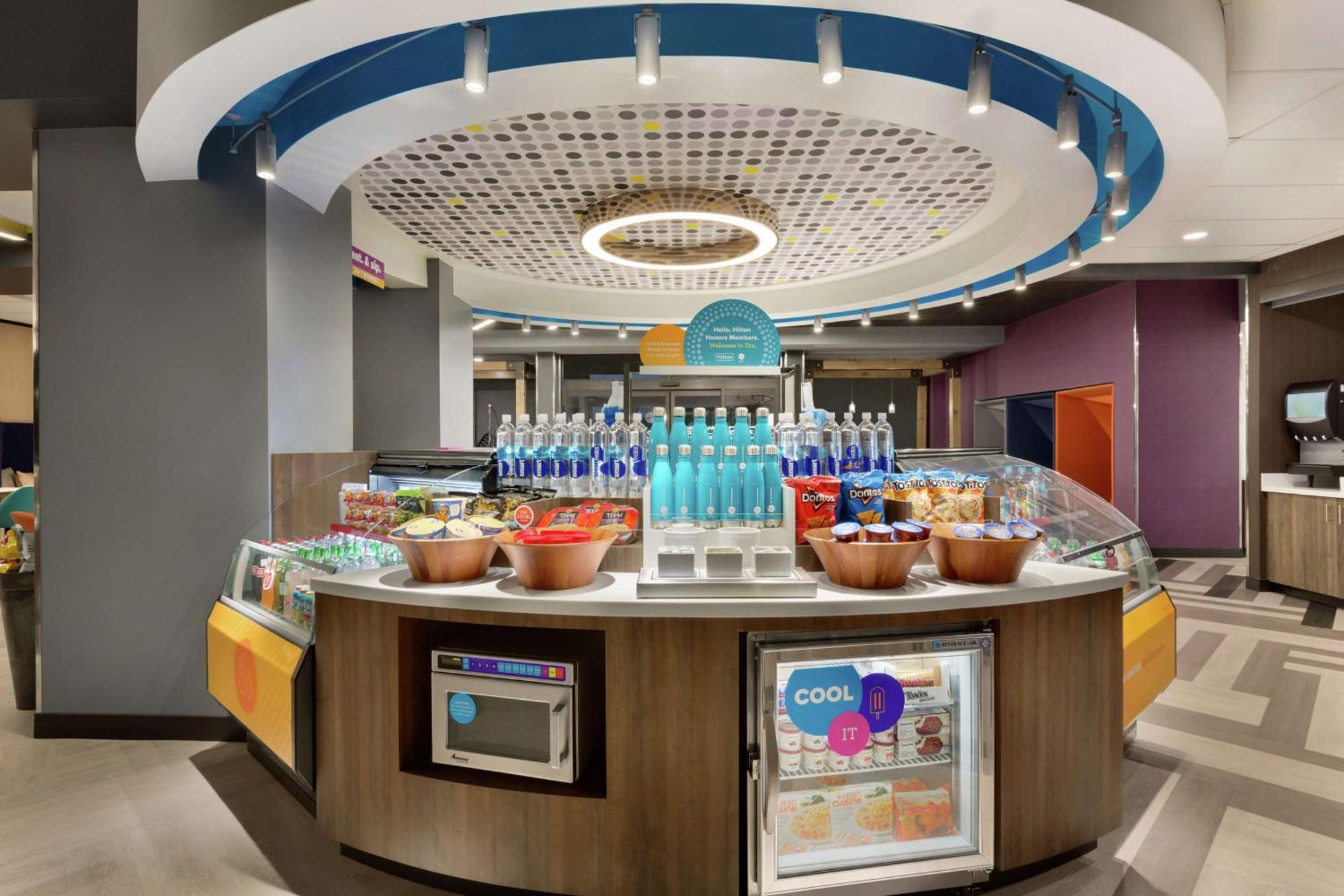 Tru By Hilton St. Charles St. Louis Hotel Saint Charles Bagian luar foto
