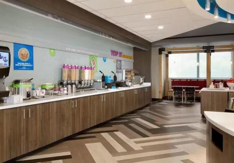 Tru By Hilton St. Charles St. Louis Hotel Saint Charles Bagian luar foto